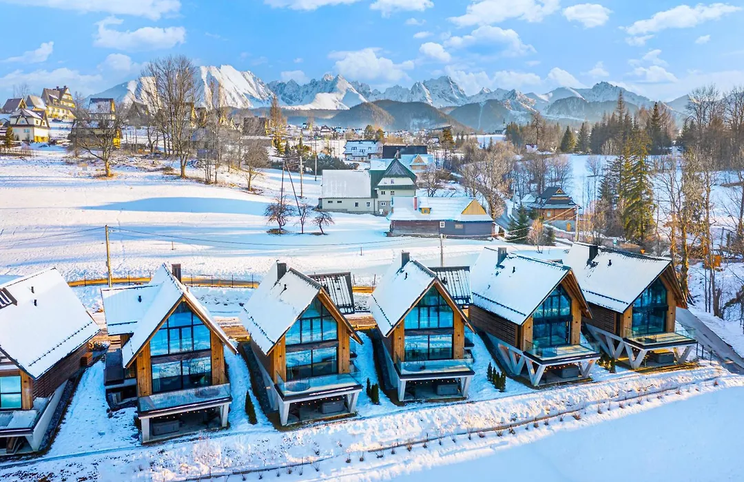 Crystal Pine Luxury Villas With Jacuzzi, Sauna & Spa By Bqqk-1